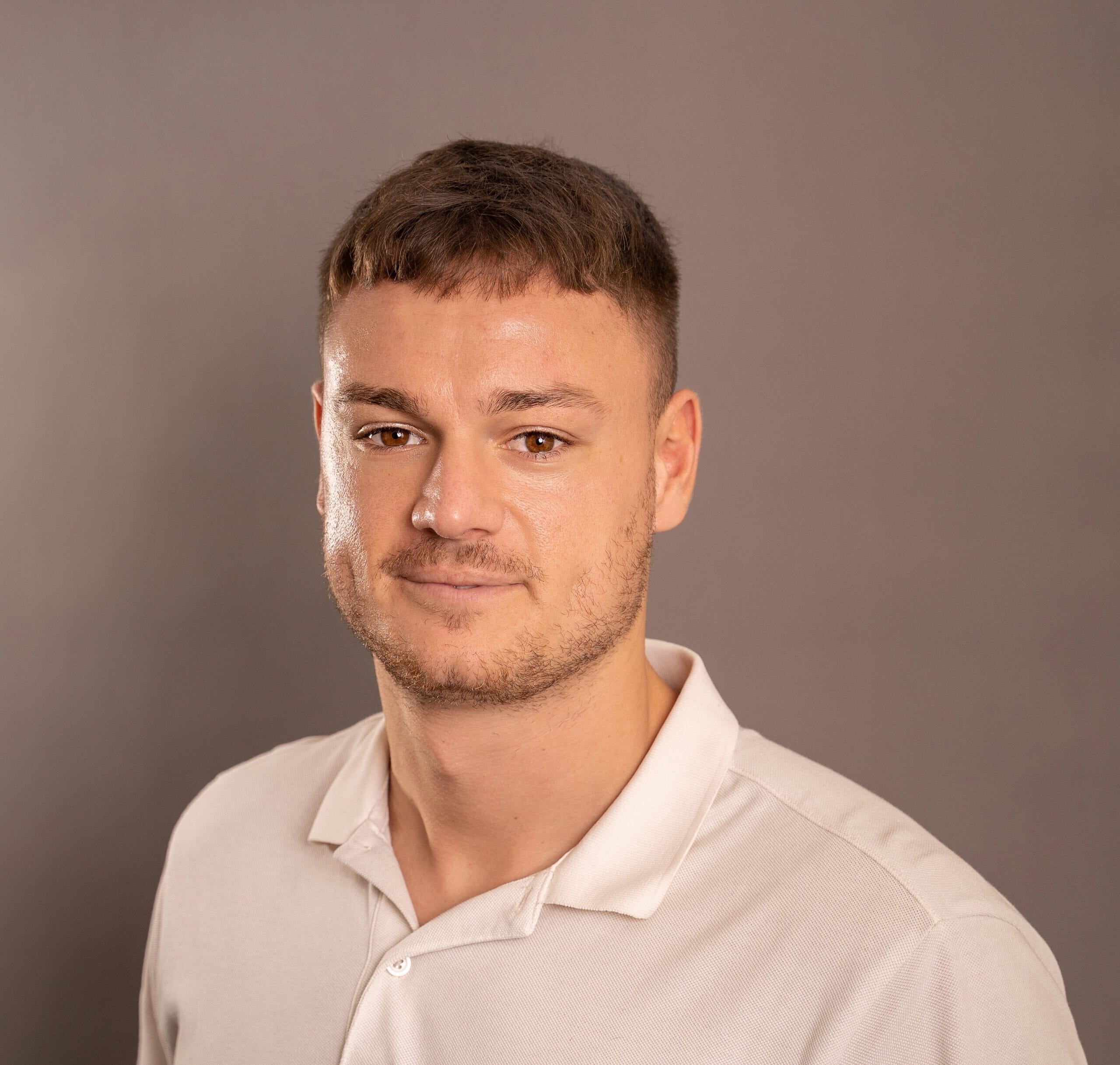 RE-Recruitment6831-scaled