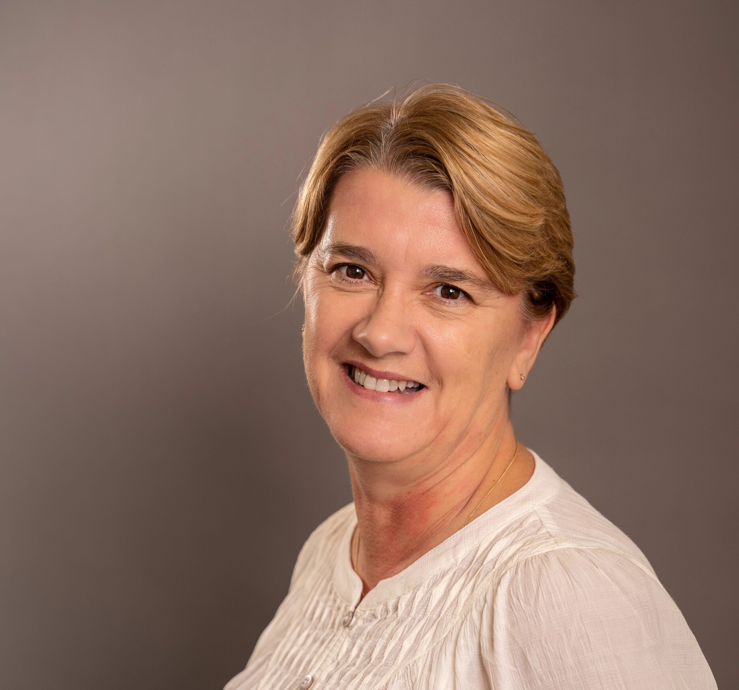 RE-Recruitment3446-scaled