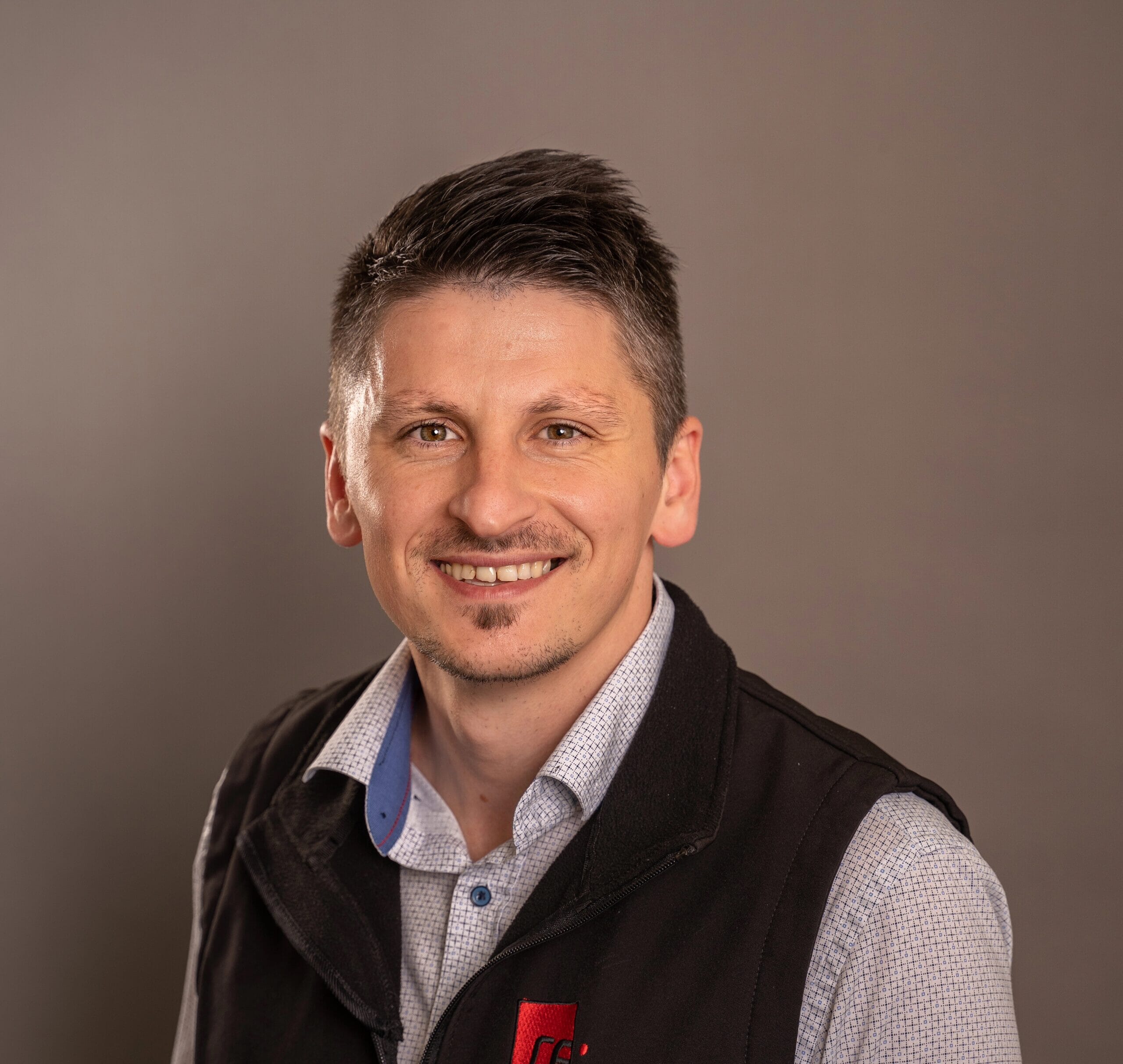 RE-Recruitment3532-scaled